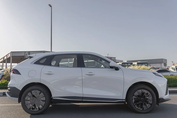 DONGFENG FORTHING T5 | HEV | GCC | HYBRID | V4 | WHITE | 2026 (EXPORT)