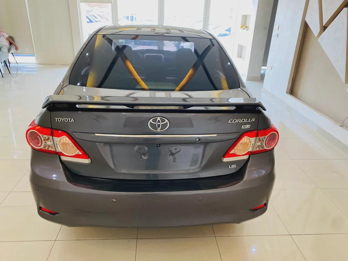Toyota Corolla 2011 Limited Edition GCC Specs - Excellent Condition-5-5