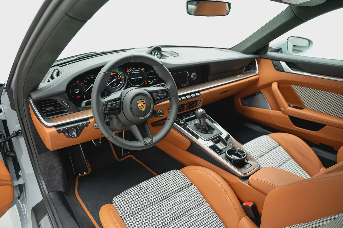 2023 PORSCHE 911 SPORT CLASSIC OF 1250.-9-9