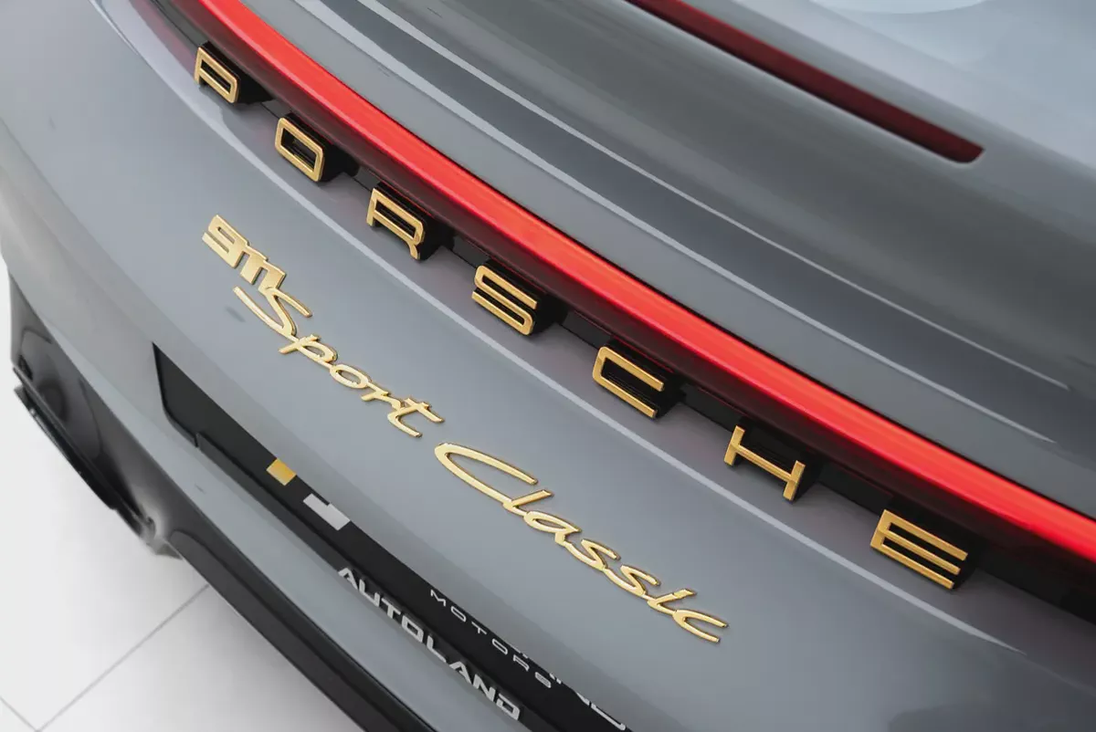 2023 PORSCHE 911 SPORT CLASSIC OF 1250.-18-18