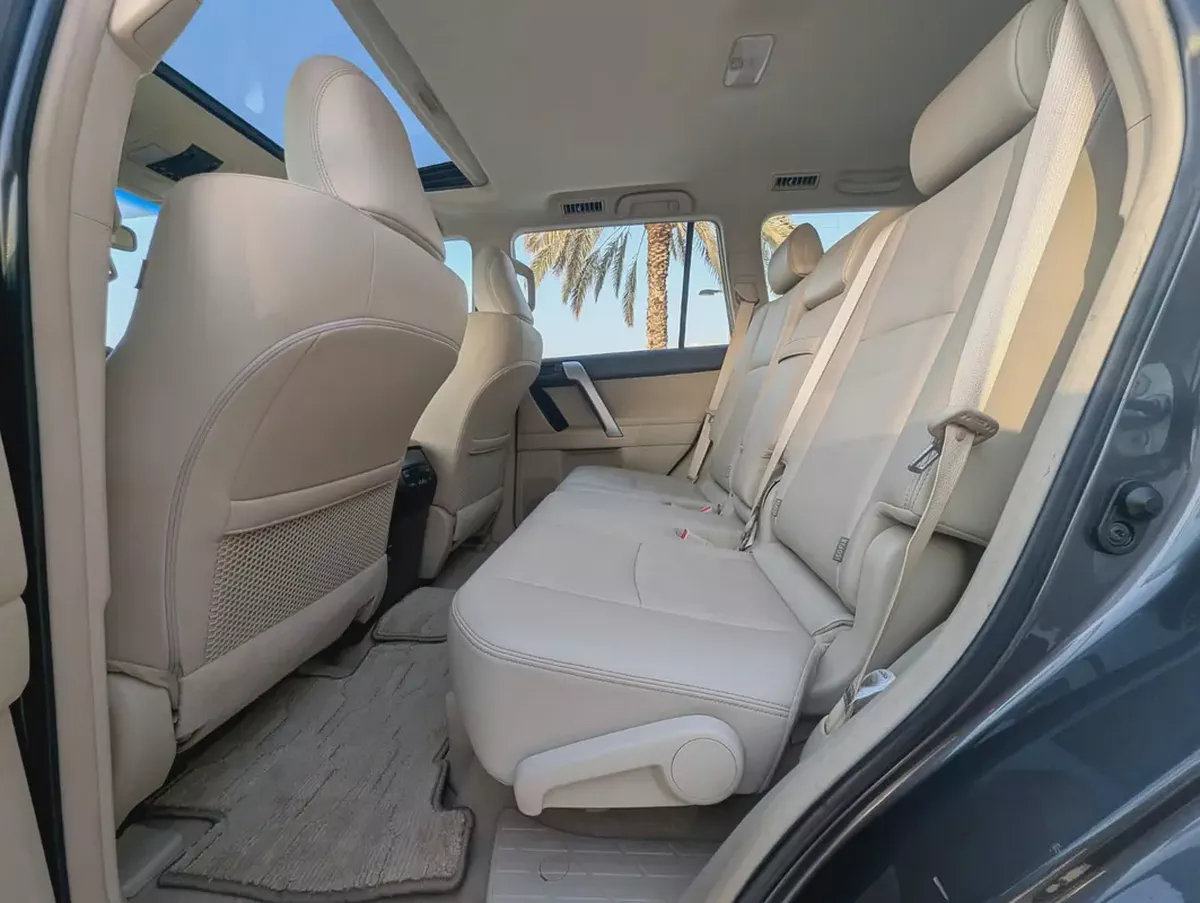2022 Toyota Prado TXL Full Option V6 4.0L | 27,709 KM | GCC Specs | AED 129,000-6-6