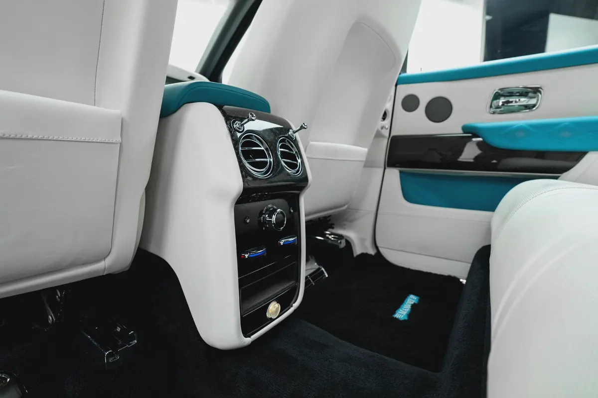 2021 ROLLS ROYCE CULLINAN WITH MANSORY KIT | 1 YEAR WARRANTY-18-18