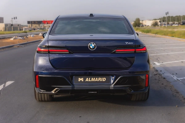 BMW 740i M Sport Individual – 2025 | GCC | LOW MILEAGE || 8,853 KM | 5 YEARS SERVICE AND WARRANTY