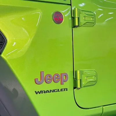 2025 Jeep Wrangler Rubicon V6-12