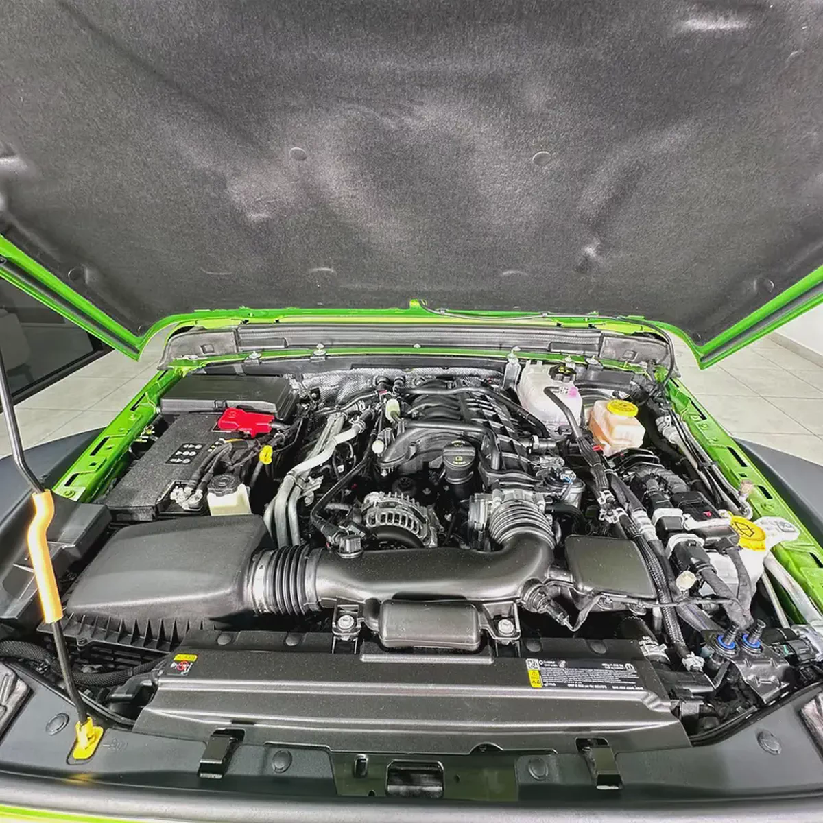 2025 Jeep Wrangler Rubicon V6-13-13