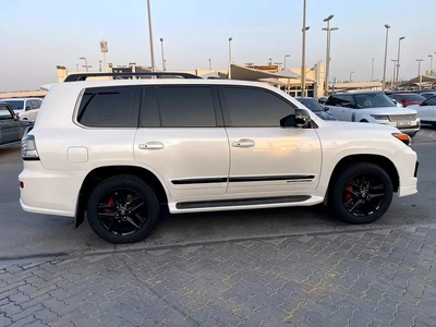 لكذس LX570 محول وكاله بلاك اديشنLexus LX 570 Sport 2014 - GCC Specs - Perfect Condition-8