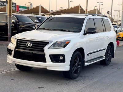 لكذس LX570 محول وكاله بلاك اديشنLexus LX 570 Sport 2014 - GCC Specs - Perfect Condition-0