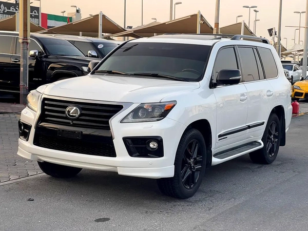 لكذس LX570 محول وكاله بلاك اديشنLexus LX 570 Sport 2014 - GCC Specs - Perfect Condition
