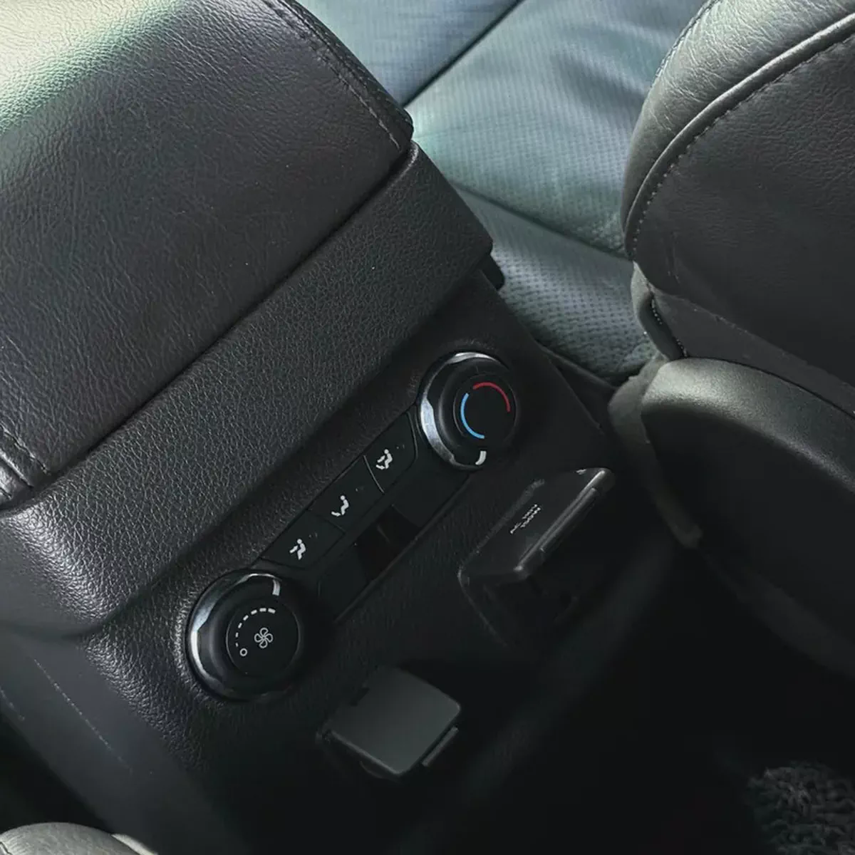 Ford Explorer 2013 No Accident  Full Option 7 Seats Korean Specs-16-16