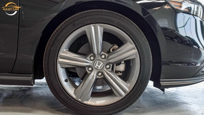 HONDA ACCORD 1.5L TURBO EX-5
