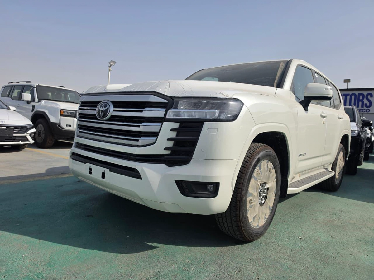 TOYOTA LAND CRUISER LC300 GXR 3.5L TWIN TURBO PETROL 2026-9-9