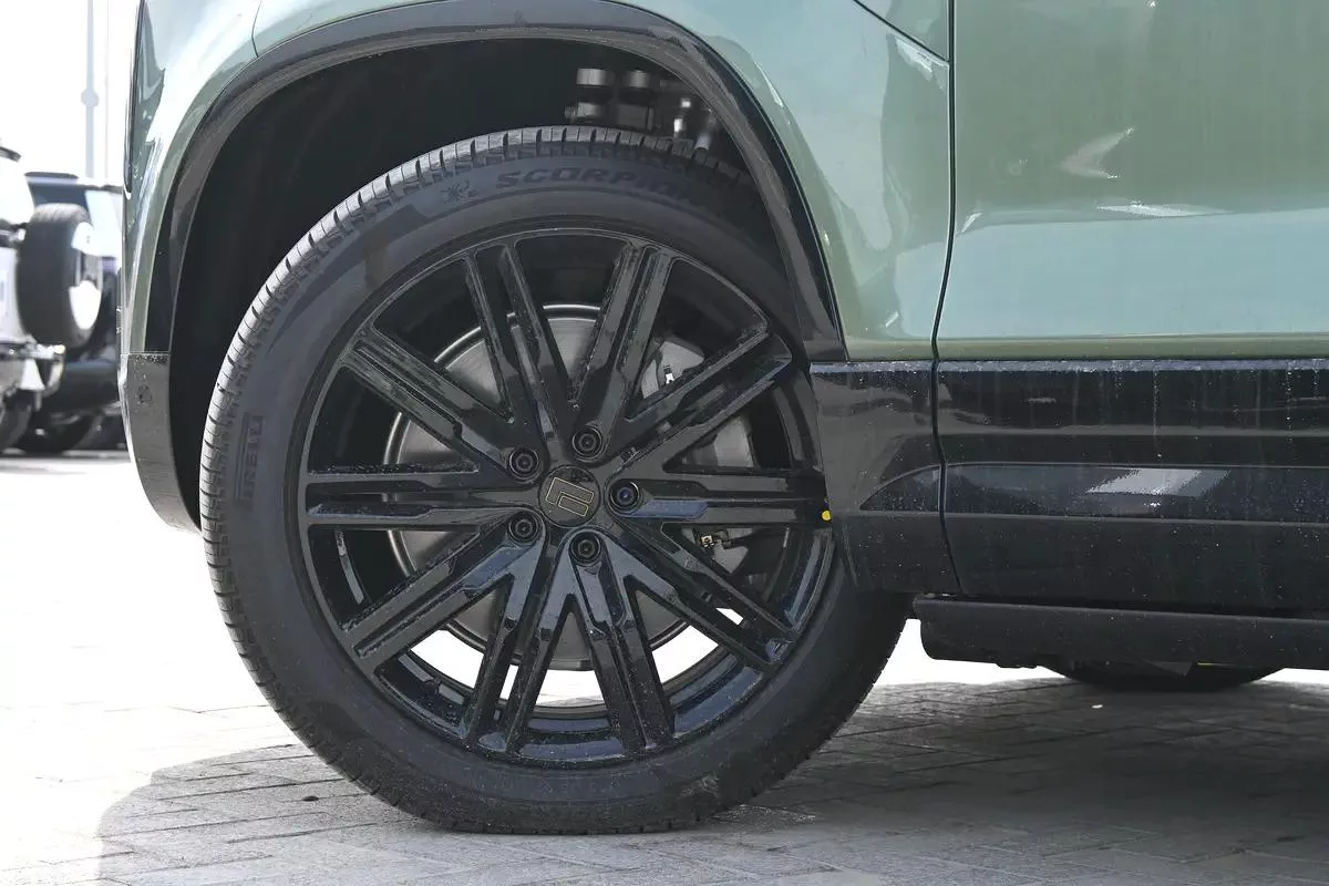 ROX Adamas 7St 1.5L Hybrid 4WD - 2026 - ضمان الوكيل-19-19