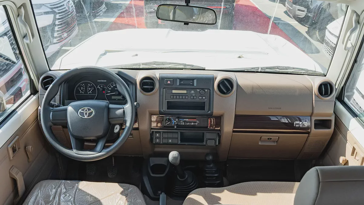 2026 Toyota Land Cruiser LC78 4.0L MT Petrol-10-10