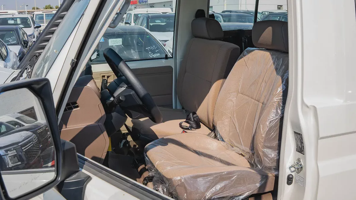 2026 Toyota Land Cruiser LC78 4.0L MT Petrol-6-6