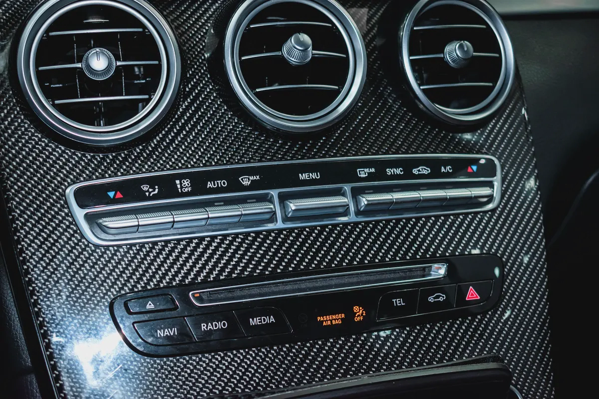 GLC 43 AMG | 3.0 BI TURBO | 367 BHP | V6 | GCC-15-15