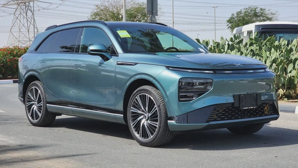 XPENG G9 (Green)