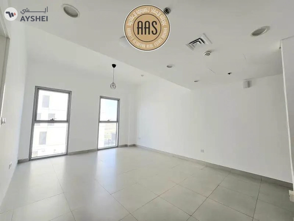 Spacious Apartment ! Pool View ! With Aminities ! Ready to Move ! Luxurious
