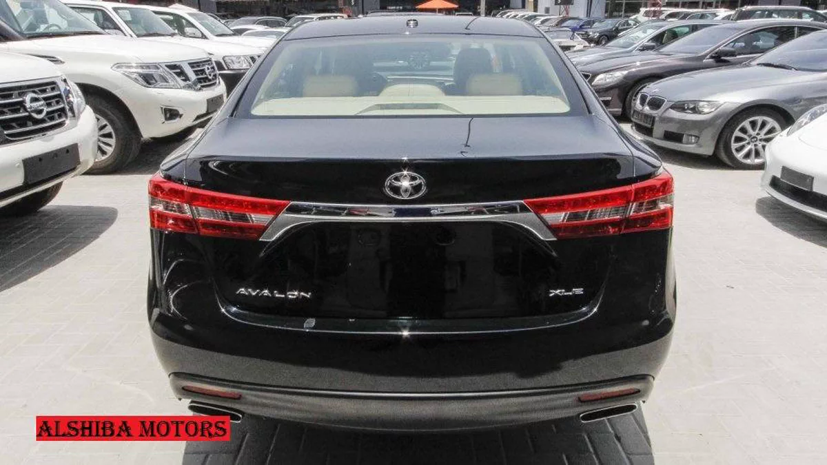 Toyota Avalon XLE-6-6