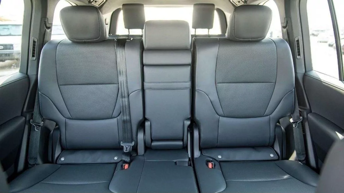 Toyota Land Cruiser VX LAND CRUISER VX 3.5L-14-0