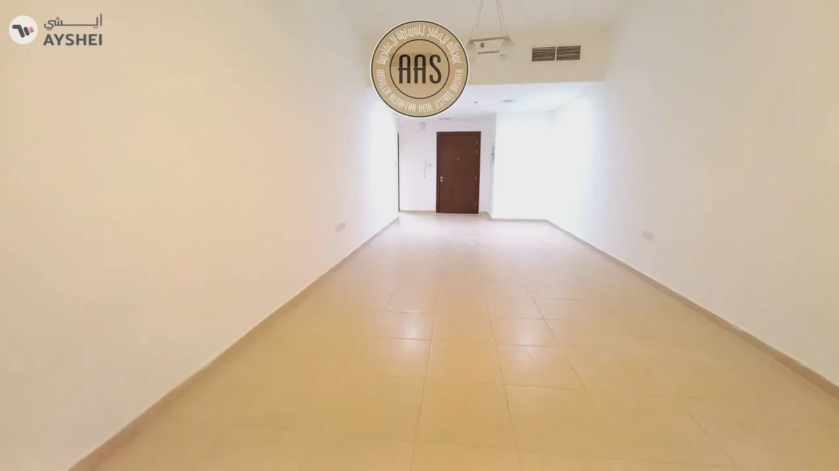 In prime location huge 1bhk with all facilities-15-15