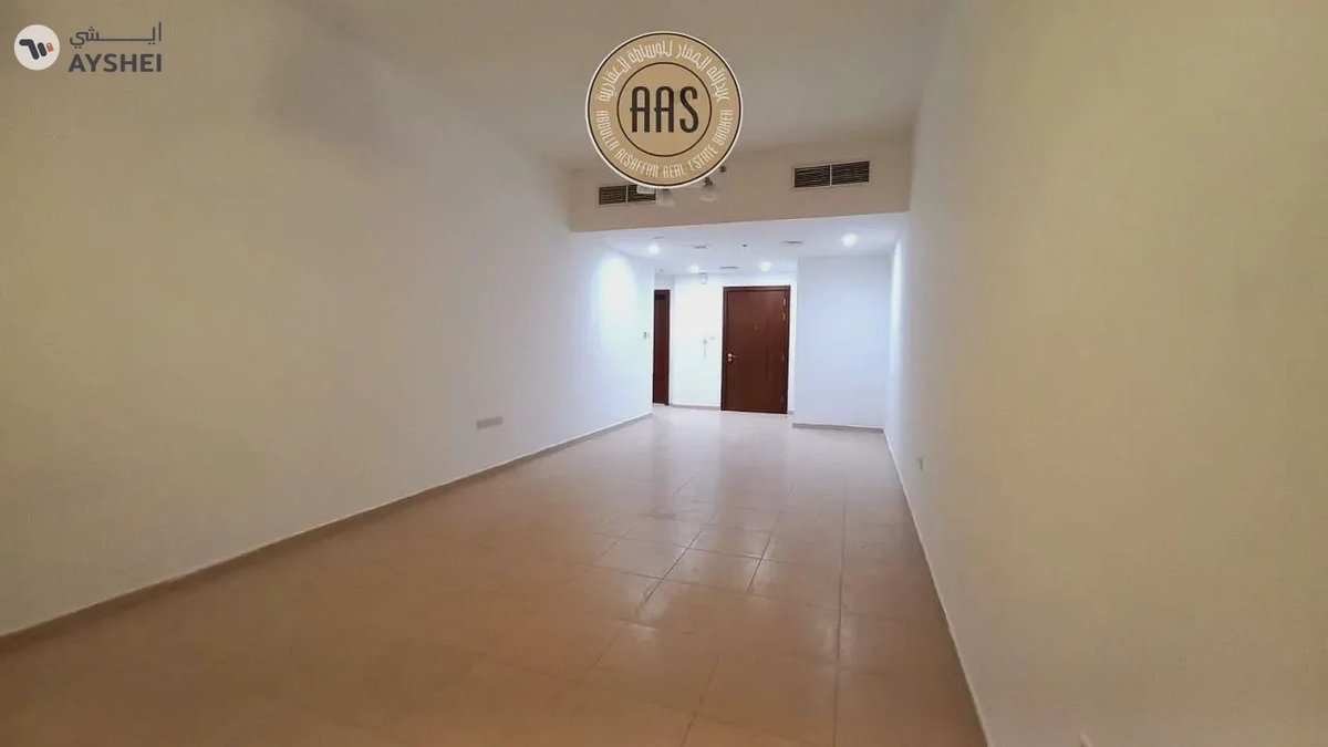 In prime location huge 1bhk with all facilities-8-8