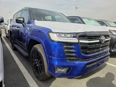 Toyota Land Cruiser LC300 GXR Blue 4.0 2026 – Full Option-14