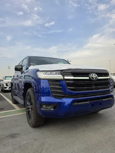 Toyota Land Cruiser LC300 GXR Blue 4.0 2026 – Full Option-5