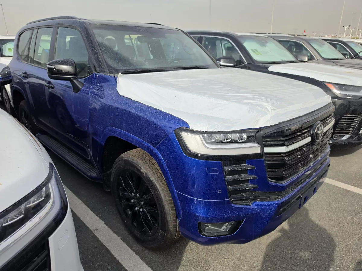 Toyota Land Cruiser LC300 GXR Blue 4.0 2026 – Full Option-13-13