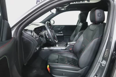 Mercedes-Benz GLB-Class 2025 GLB 200 GCC Specs-10