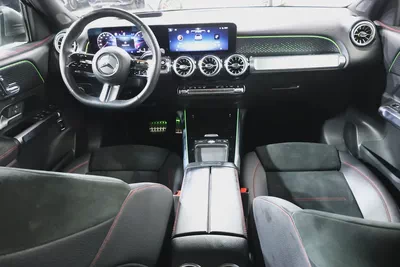 Mercedes-Benz GLB-Class 2025 GLB 200 GCC Specs-12