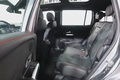 Mercedes-Benz GLB-Class 2025 GLB 200 GCC Specs-16