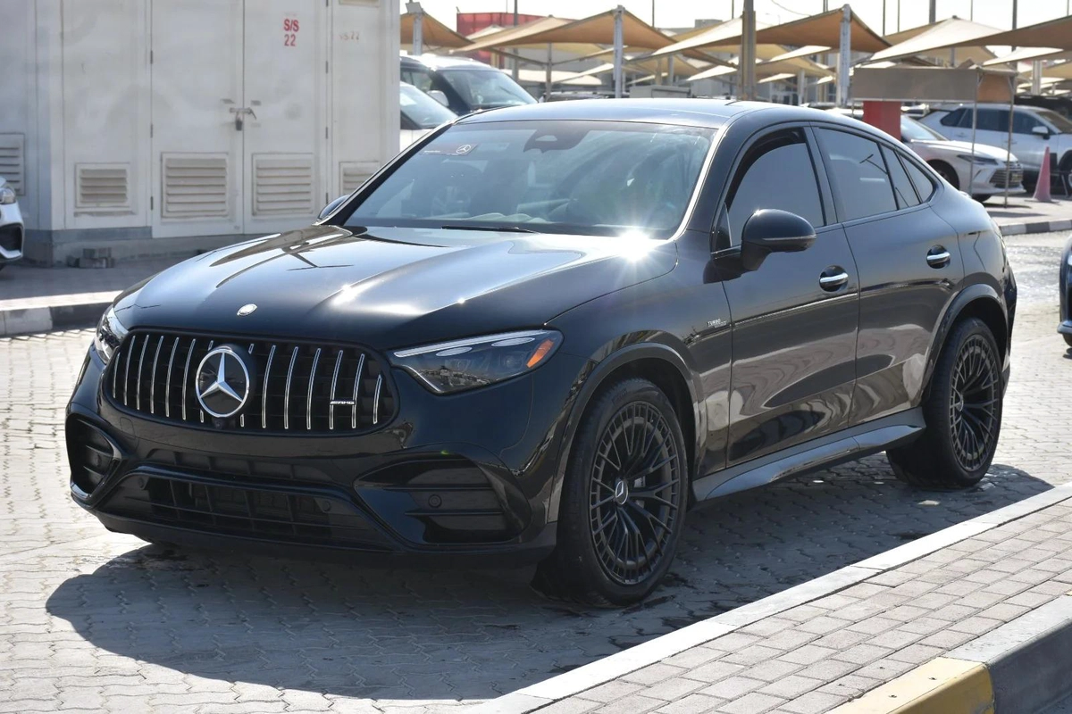 MERCEDES BENZ AMG GLC43 COUPE 2024 | BLACK-3-3