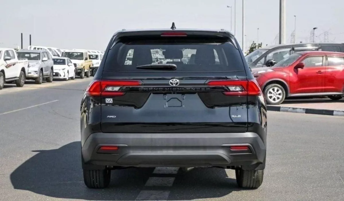 Toyota Grand Highlander Toyota Grand Highlander For Export Only !Brand New Toyota Highlander XLE GHL24-XLE 2.4T Petrol Black-5-0