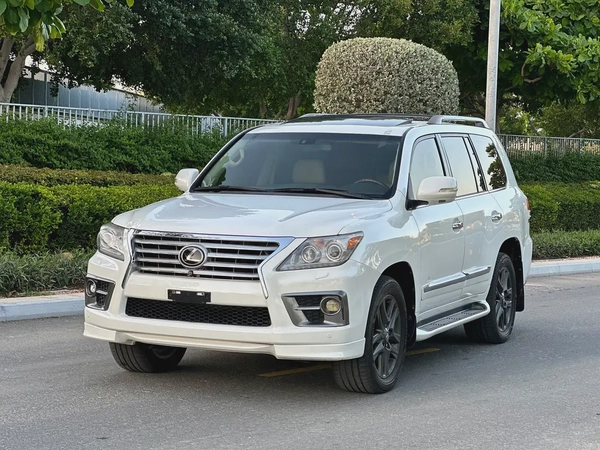 Lexus LX 570 Sport 2011 - GCC Specs - Excellent Condition
