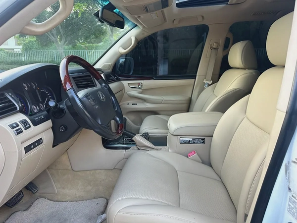 Lexus LX 570 Sport 2011 - GCC Specs - Excellent Condition