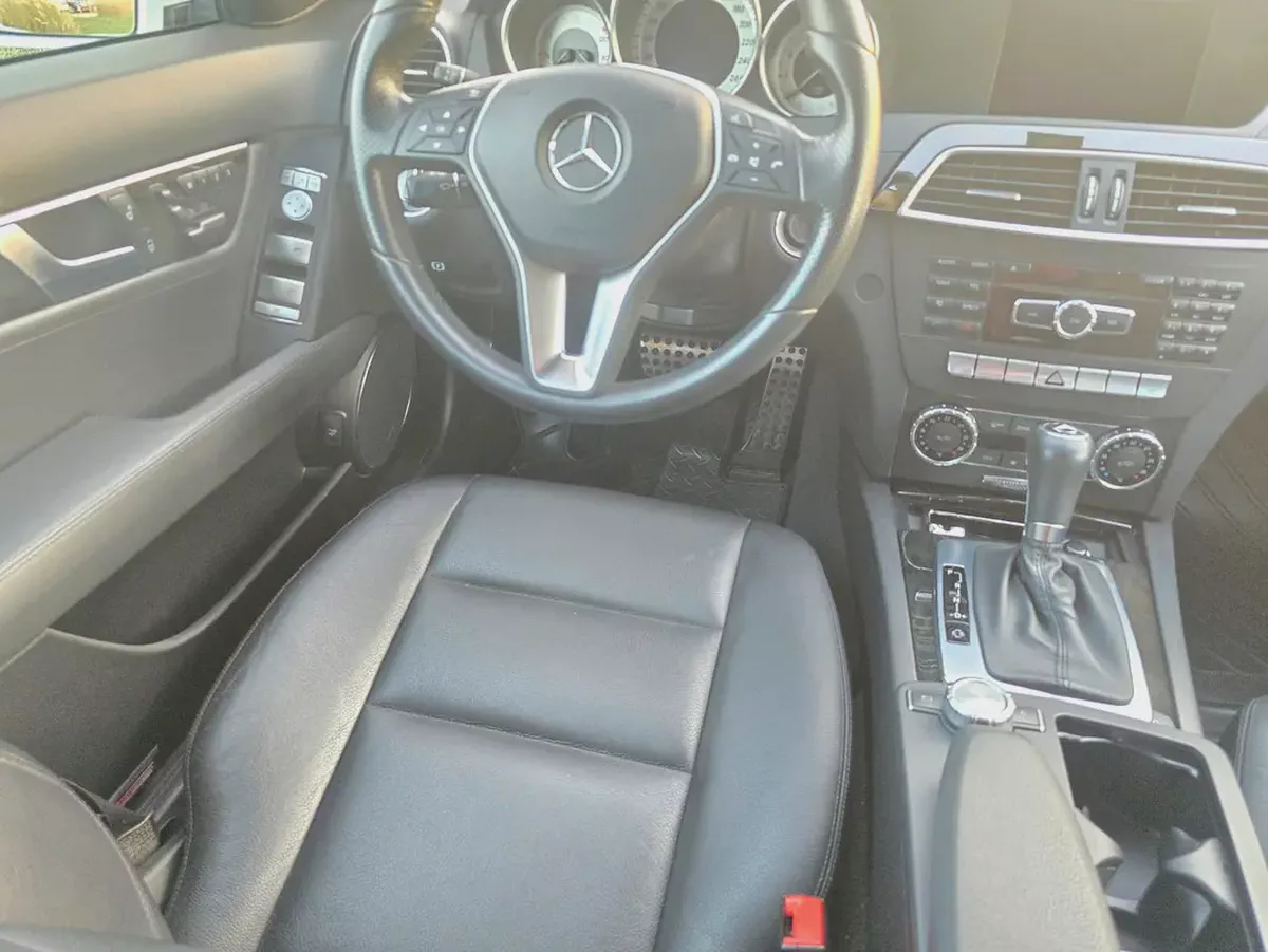 SUPER CLEAN C350 ONLY 39000 K.M FRESH JAPAN IMPORTED-13-13