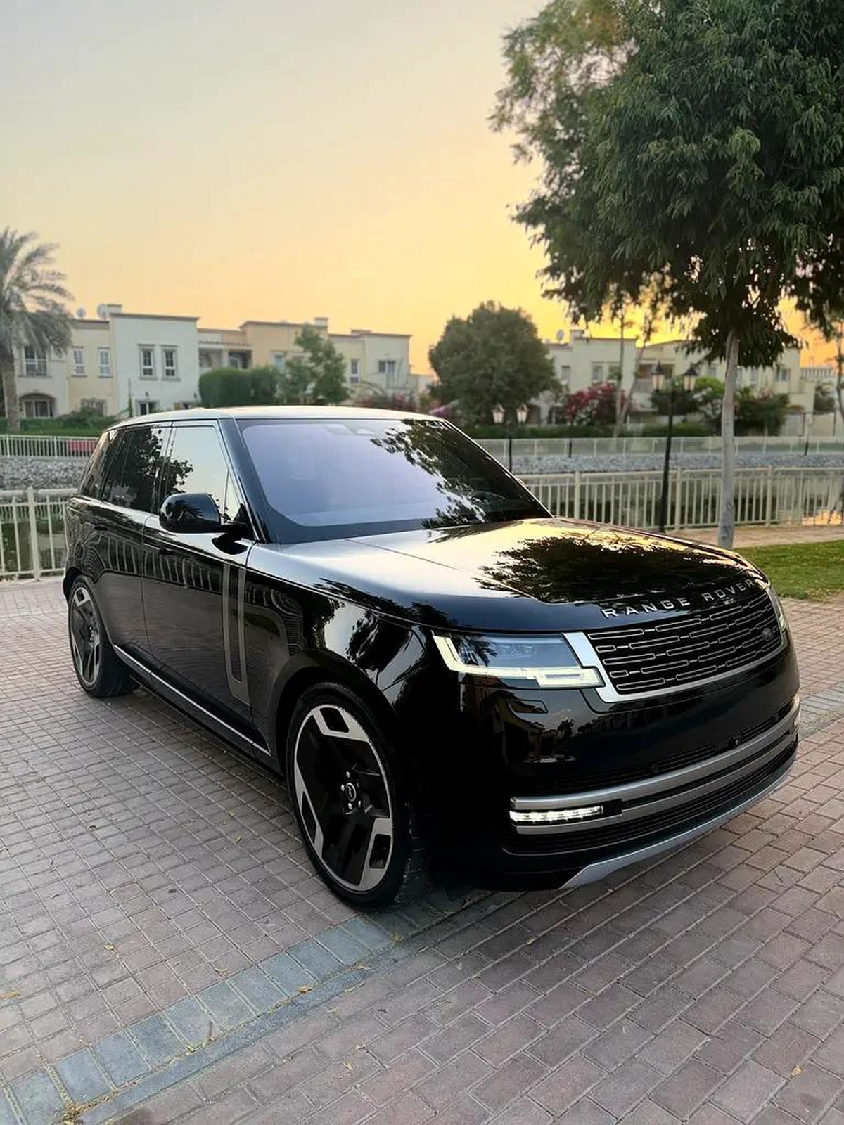Land Rover Range Rover HSE 2023, GCC Specs-10-10