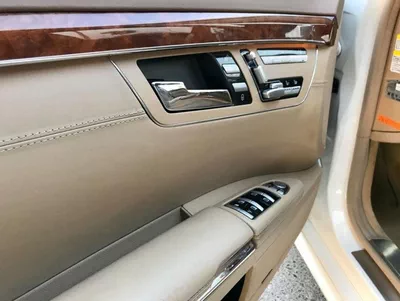 Mercedes Benz S63 AMG STD-11