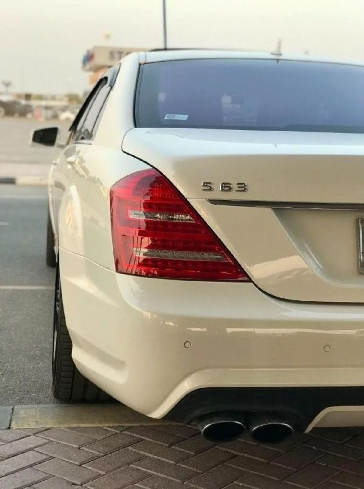 Mercedes Benz S63 AMG STD-9-0