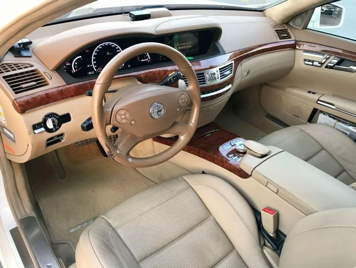 Mercedes Benz S63 AMG STD-13-0