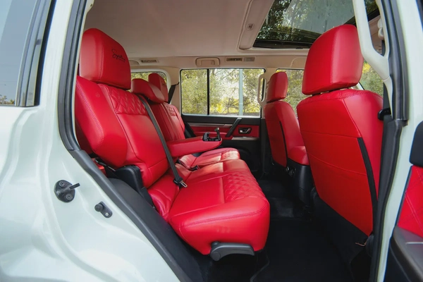 AED 978/month | 2022 Mitsubishi Pajero GLS | GCC Specs | REF#M08481