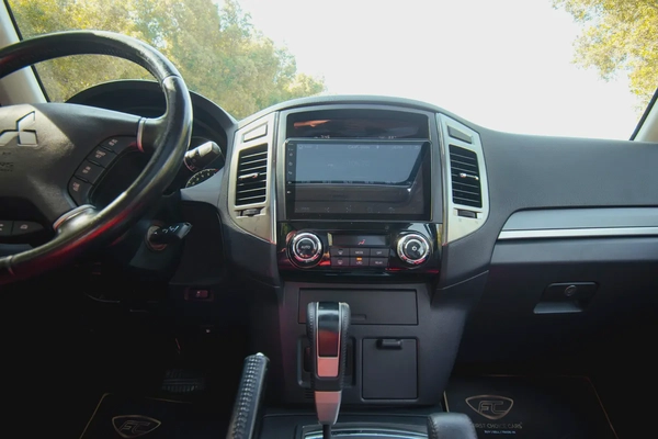 AED 978/month | 2022 Mitsubishi Pajero GLS | GCC Specs | REF#M08481