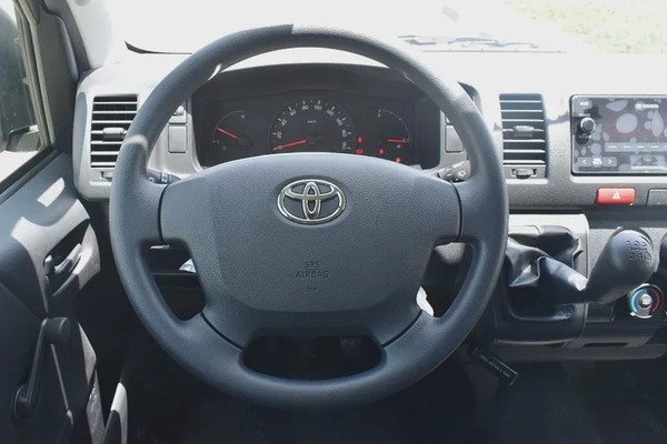 Toyota Hiace Standard