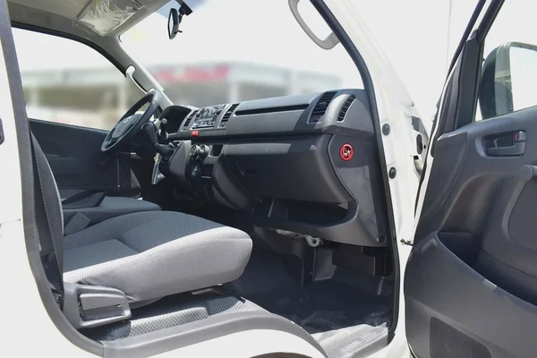 Toyota Hiace Standard