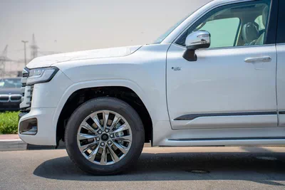 2026 Toyota Land Cruiser Hybrid-8