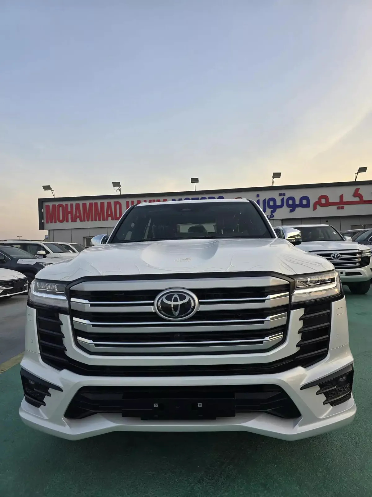 2026 Toyota Land Cruiser Hybrid-3-3