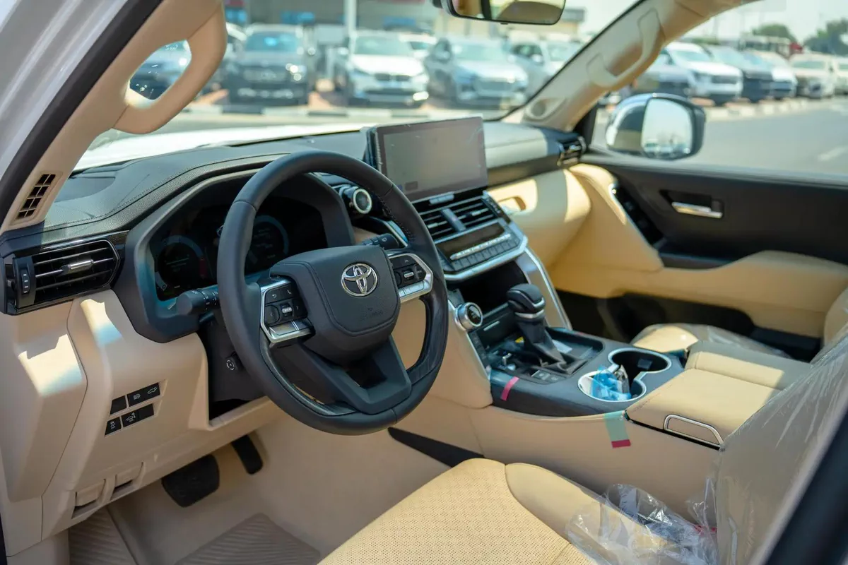 2026 Toyota Land Cruiser Hybrid-2-2