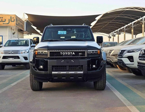 Toyota Prado PLATINUM | 2.8L V4 DIESEL | TOP VARIANT | 360* CAMERA | DIFF LOCK | SUNROOF