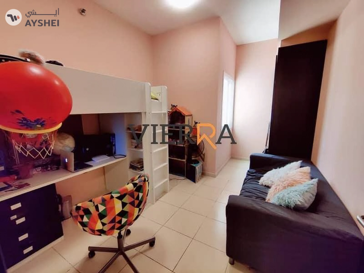Mazaya 10A, Queue Point, Liwan, Dubai