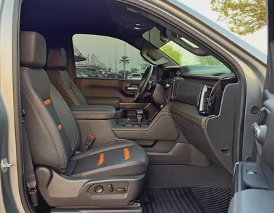 2025 GMC Sierra 1500 AT4, Dealer Warranty and Service Package, GCC Specs-10